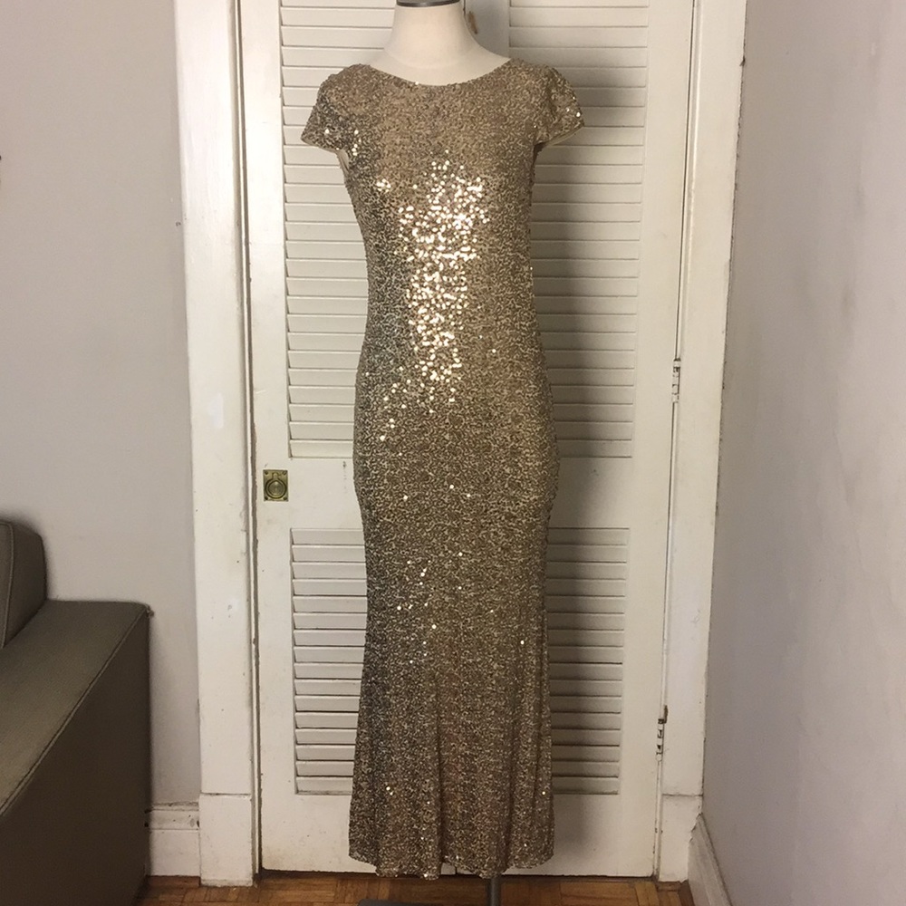 Badgley Mischka Gold Sequins Cowl Back Gown 2